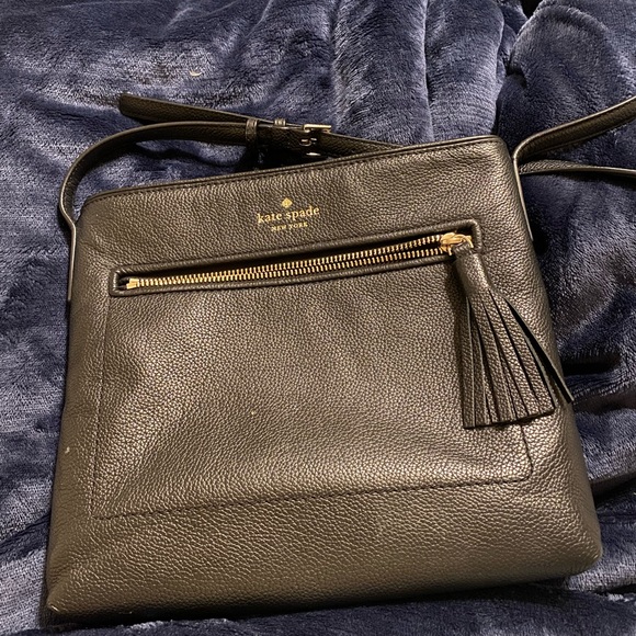 Kate Spade crossbody purse - Picture 1 of 6